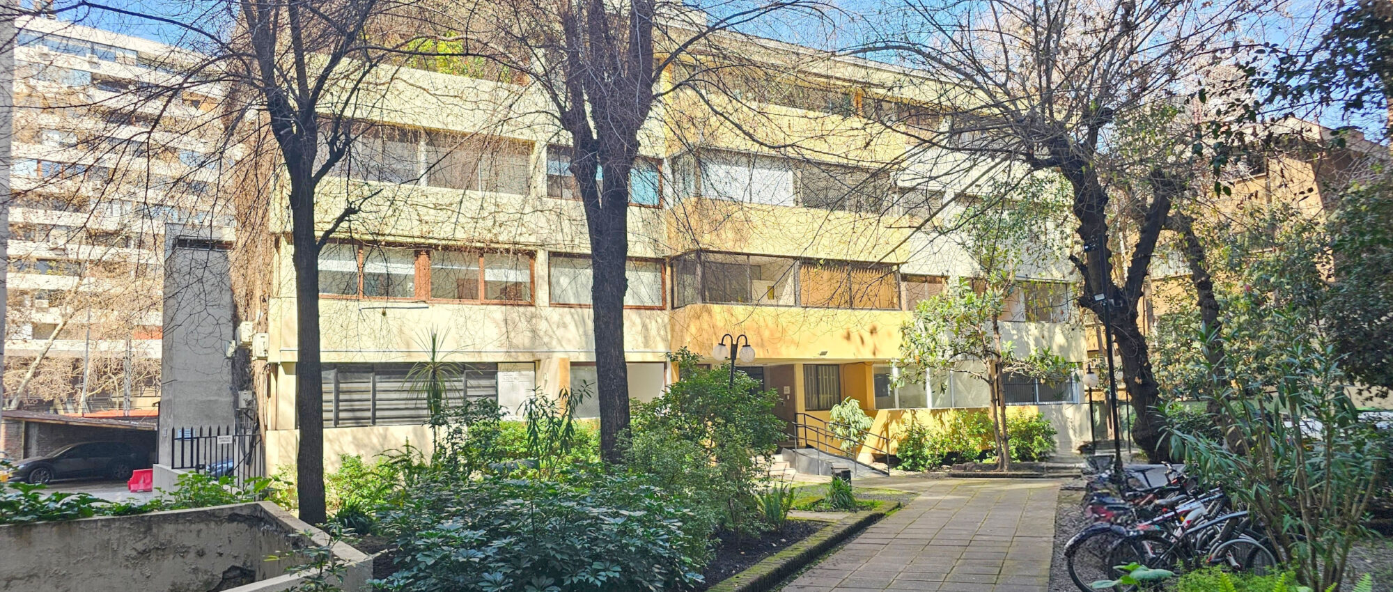 Oficina en excelente ubicación de Providencia Oficina en excelente ubicación de Providencia